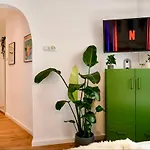 Cozy On Calea Victoriei Апартаменти Бухарест